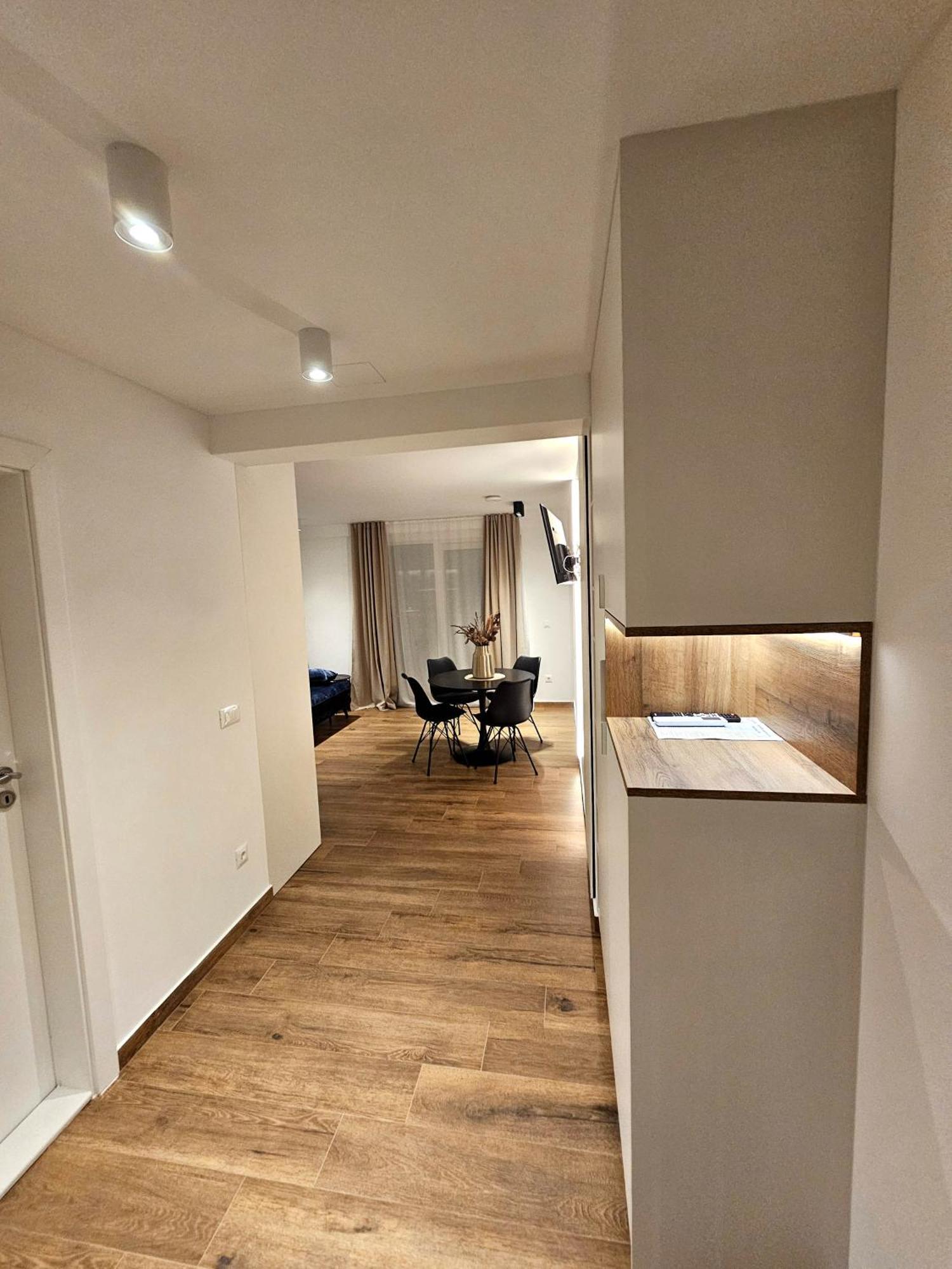 Sole Apartment *